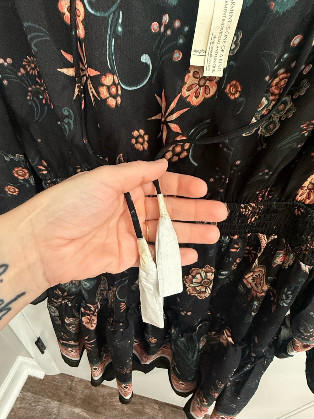 Lovestitch Black Floral Mini Fit & Flare Dress Long Bell Sleeve Size M Boho - Picture 6 of 9